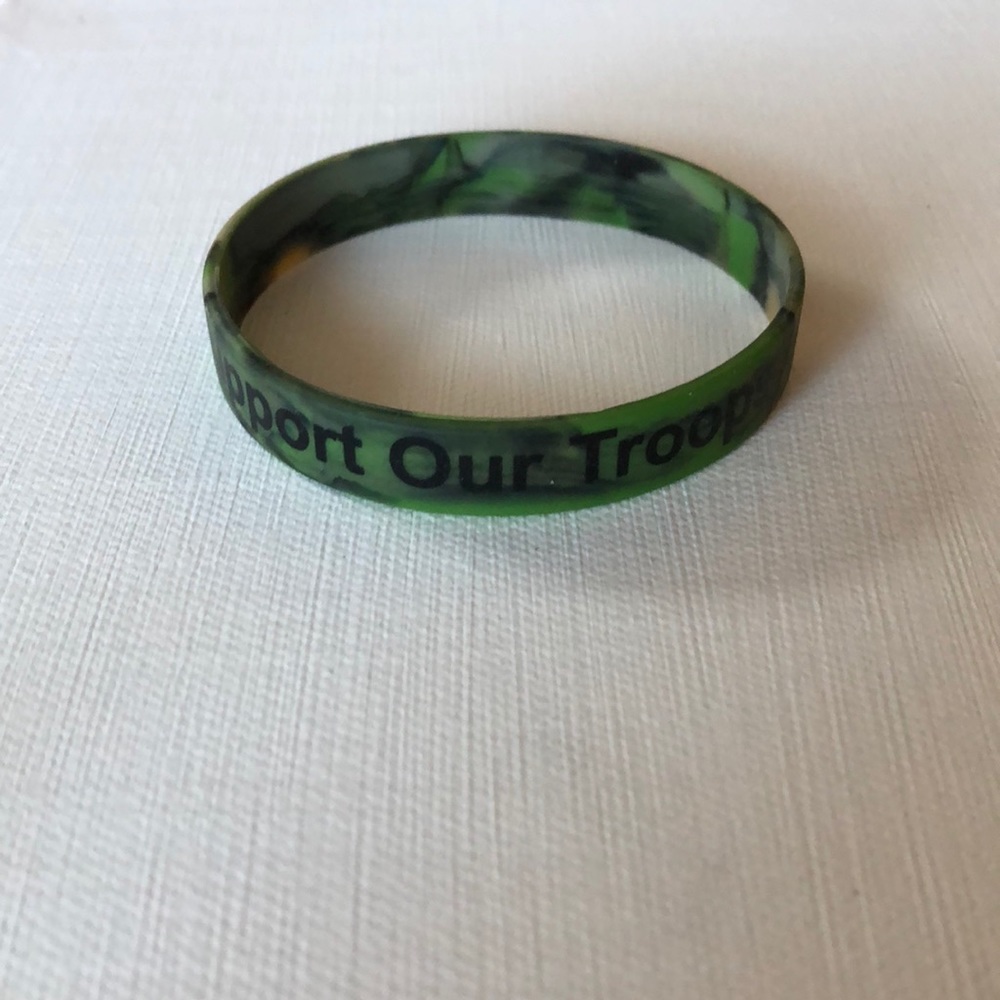 Support Our Troops bracelet